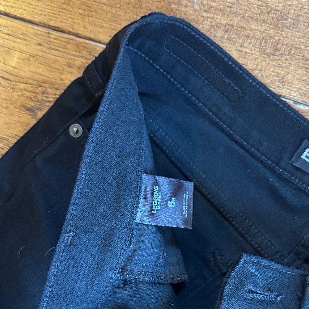 Express Black Ripped Jeans - Picture 2 of 10